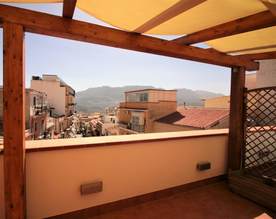 La Rosatea Bed & Breakfast Monreale Exterior photo